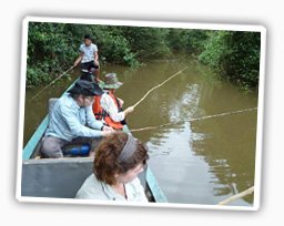 Erkundungen im Regenwald von Peru