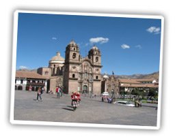 Cusco Plaza de Armas Gruppenreise Peru